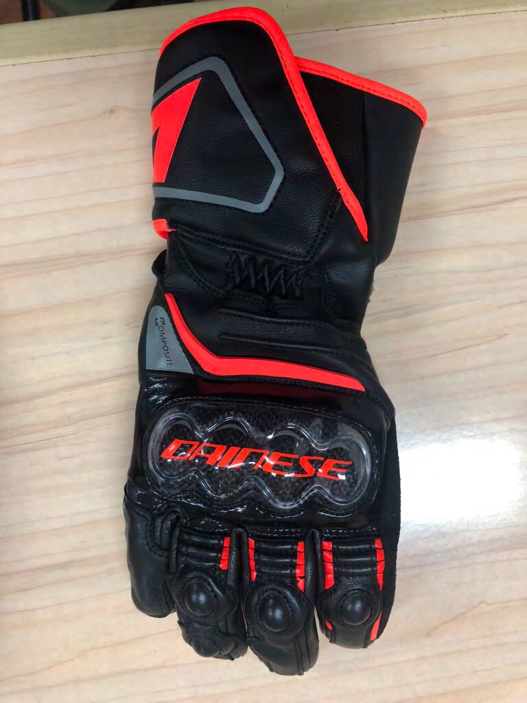 Technical racing glove detail